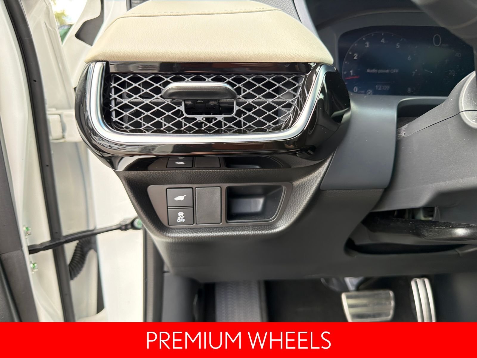 Used 2025 White Acura A-Spec Package image 19
