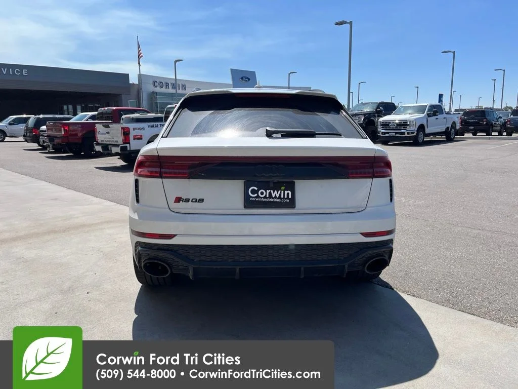 Used 2023 Glacier White Metallic Audi 4.0T image 5