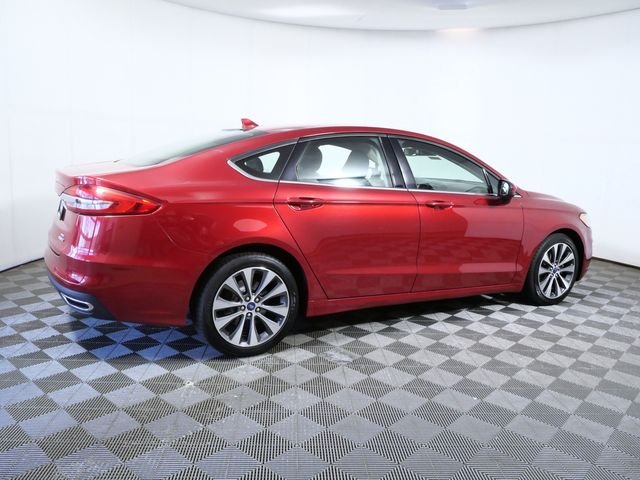 Certified Used 2020 Red Ford SE image 8