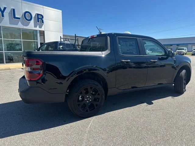 2026 Ford Maverick XLT - Photo 18