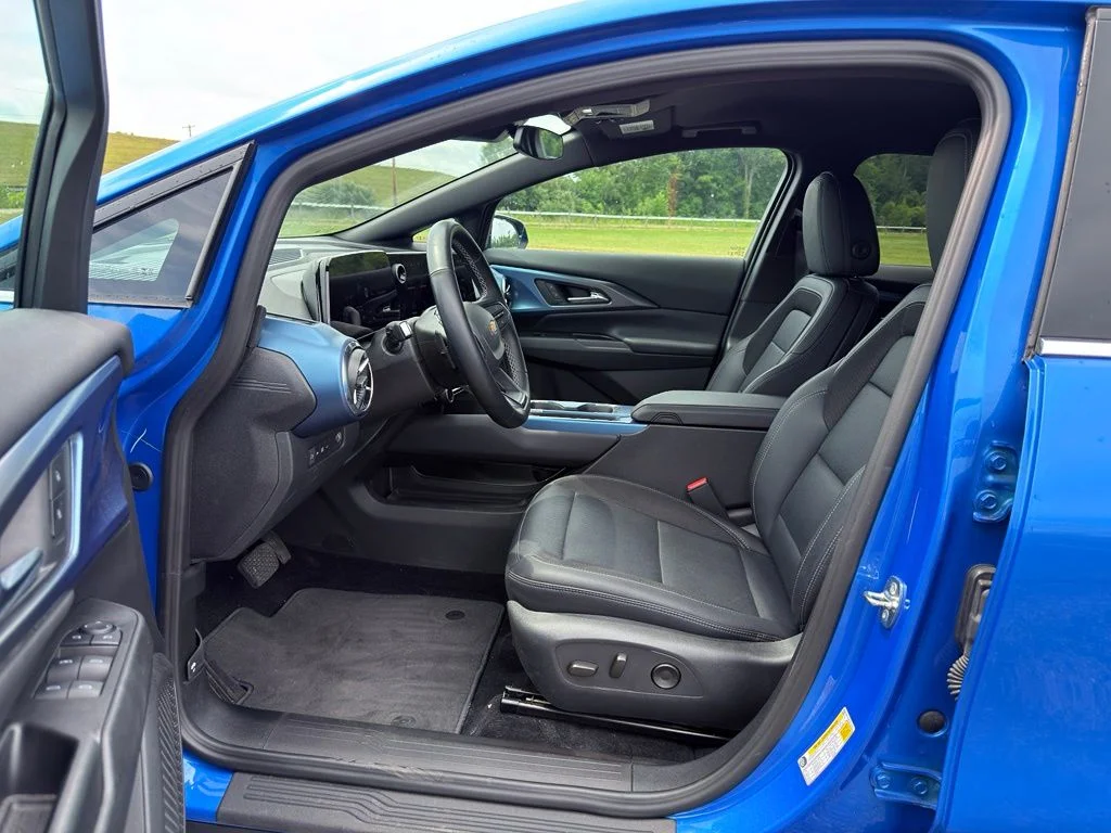 Used 2025 Chevrolet Equinox EV LT with VIN 3GN7DLRP2SS194361 for sale in Pataskala, OH