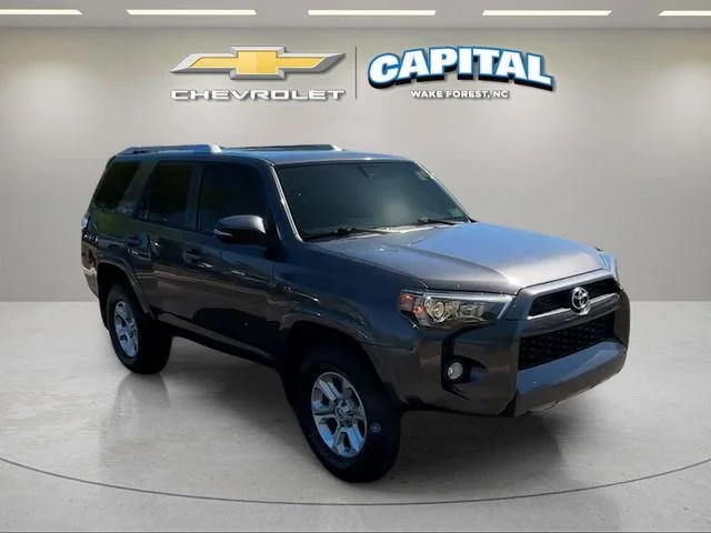 Used 2016 Gray Toyota SR5 Premium image 7