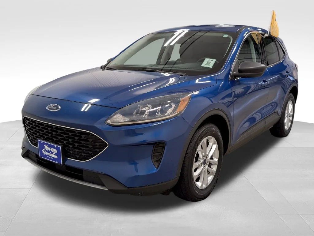 Certified Used 2022 Atlas Blue Metallic Ford SE image 14