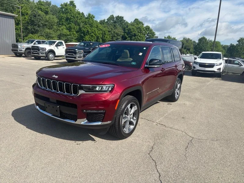 Used 2024 Red Jeep Limited image 7