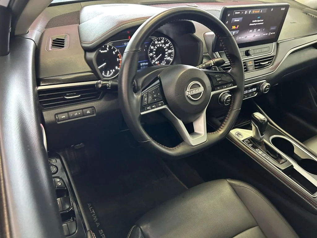 Used 2025 Gray Nissan 2.5 SR image 12