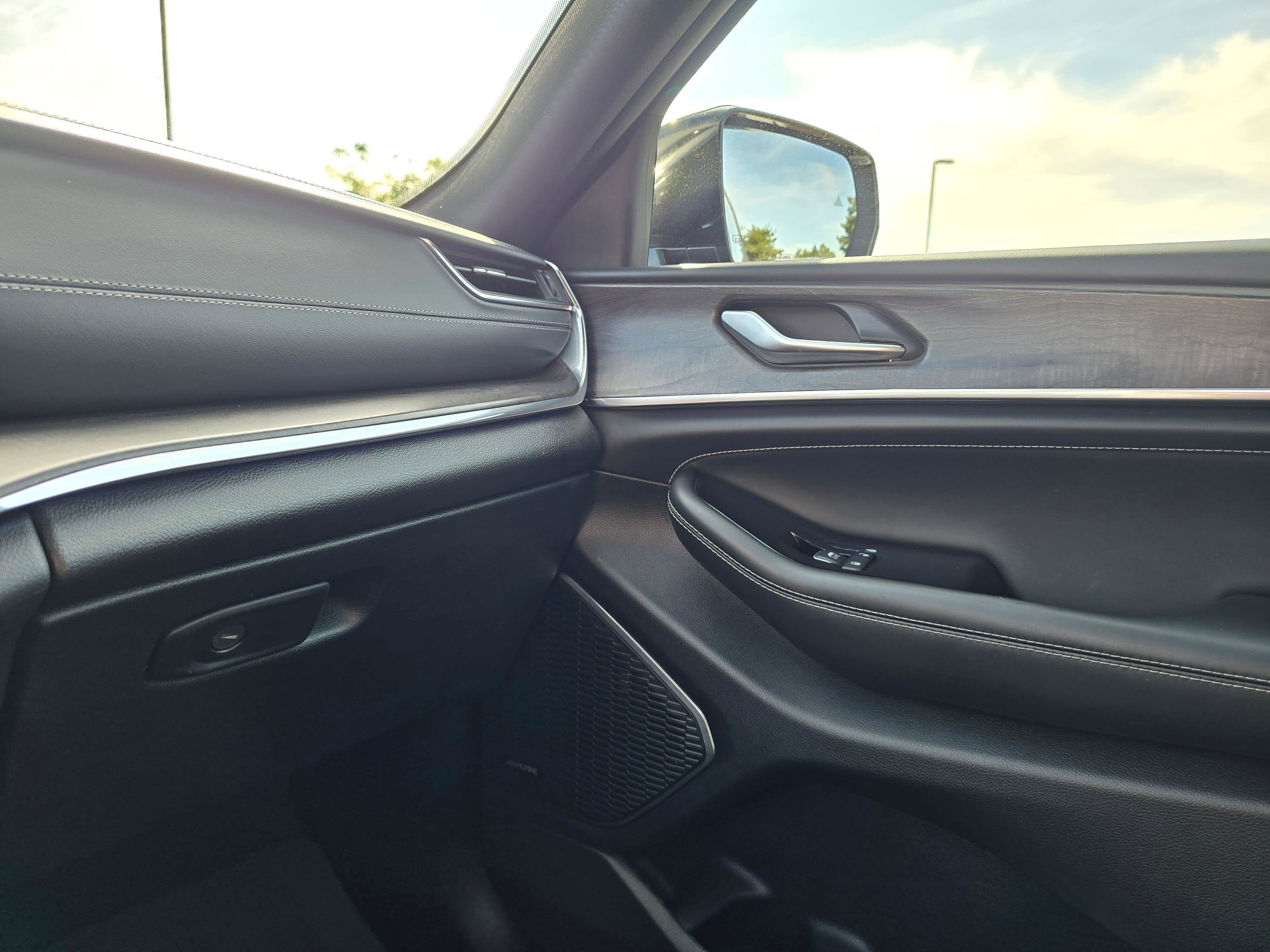 Used 2024 Bright White Clearcoat Jeep Overland image 28