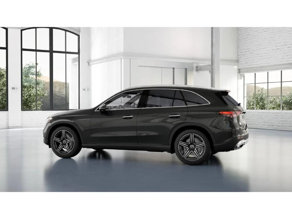 New 2027 Gray Mercedes-Benz GLC 300 image 32
