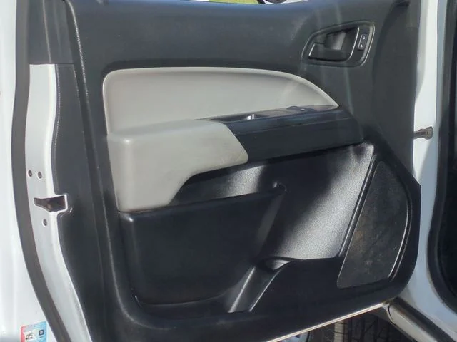 Used 2022 White Chevrolet Work Truck image 19