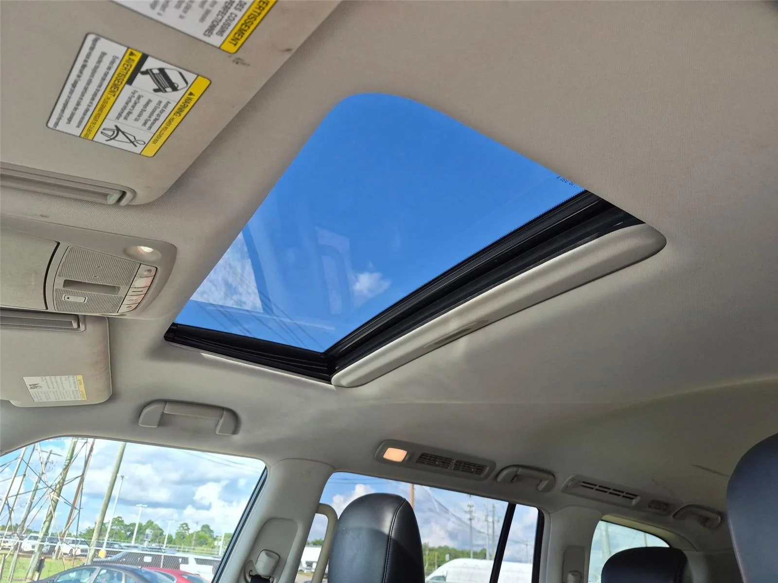 Used 2019 Liquid Platinum INFINITI LUXE image 13