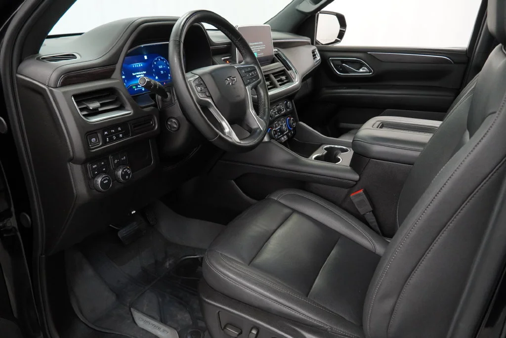 Certified Used 2023 BLACK Chevrolet Z71 image 12