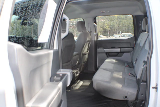 Used 2023 Stone Gray Metallic Ford XL image 14