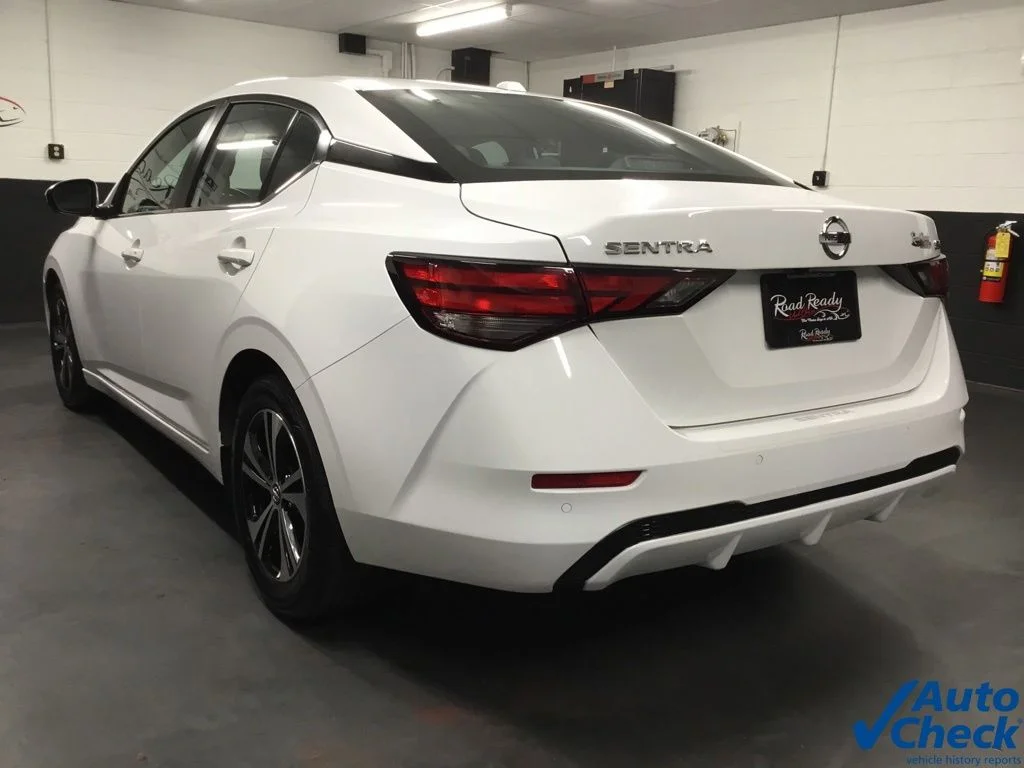 Used 2023 White Nissan SV image 5