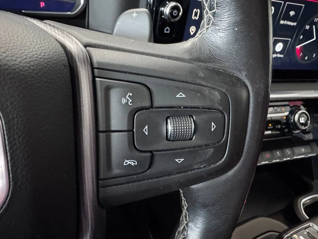 Certified Used 2022 Onyx Black GMC Denali Ultimate image 17