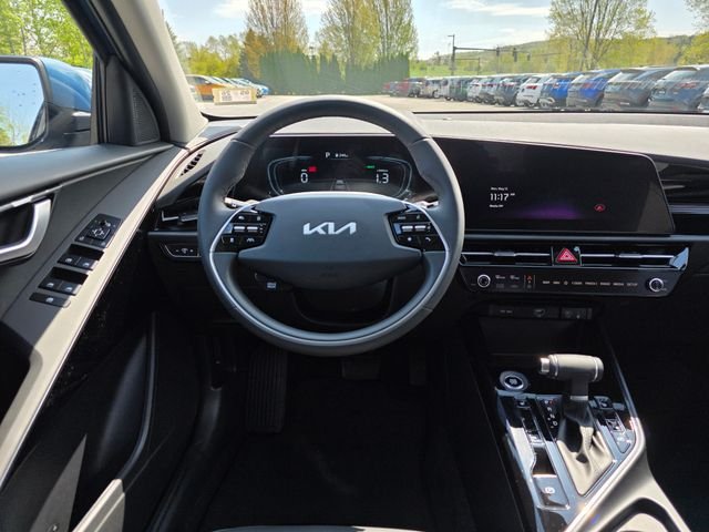 New 2026 Mineral Blue Kia EX image 18