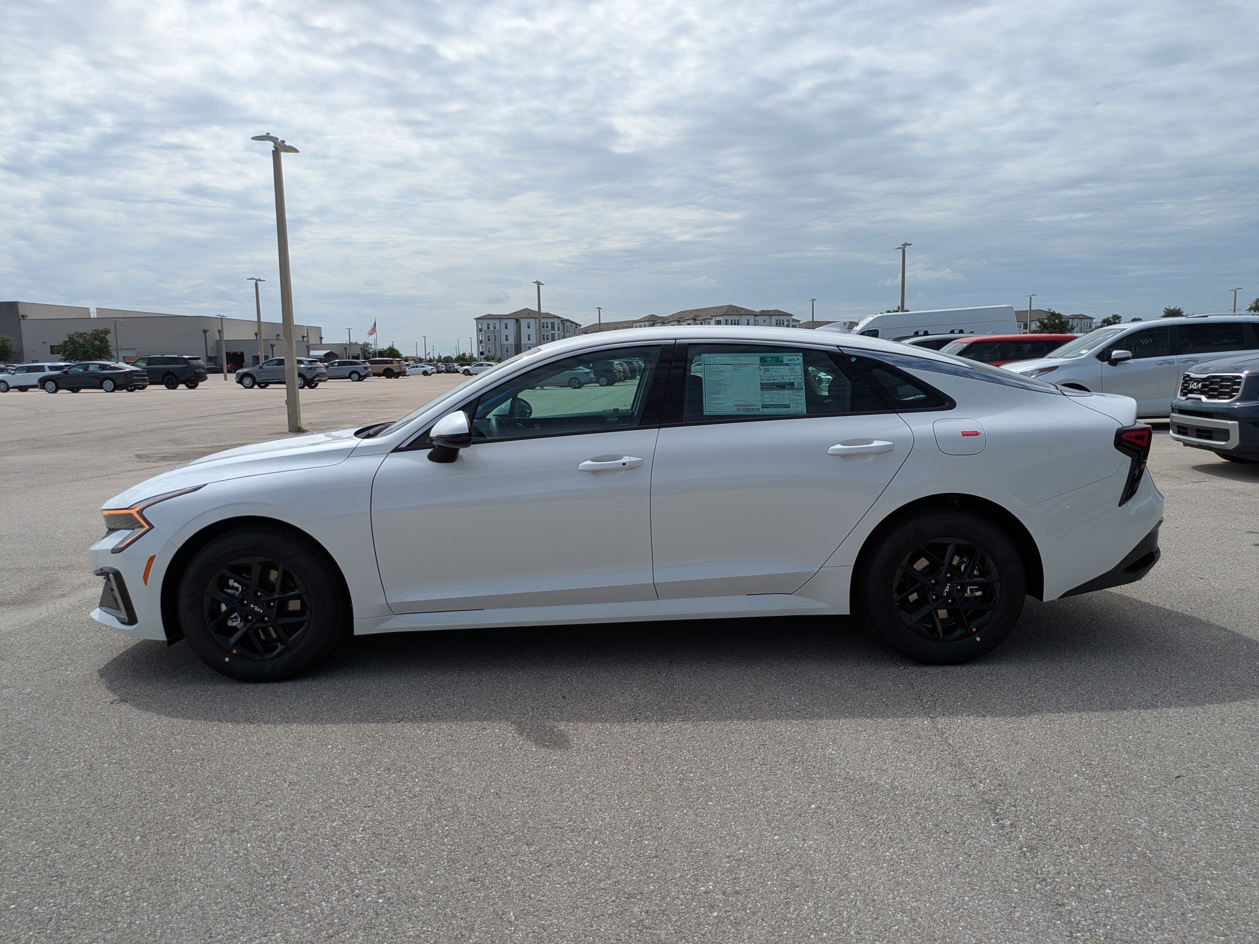 New 2026 Snow White Pearl Kia LXS FWD image 8