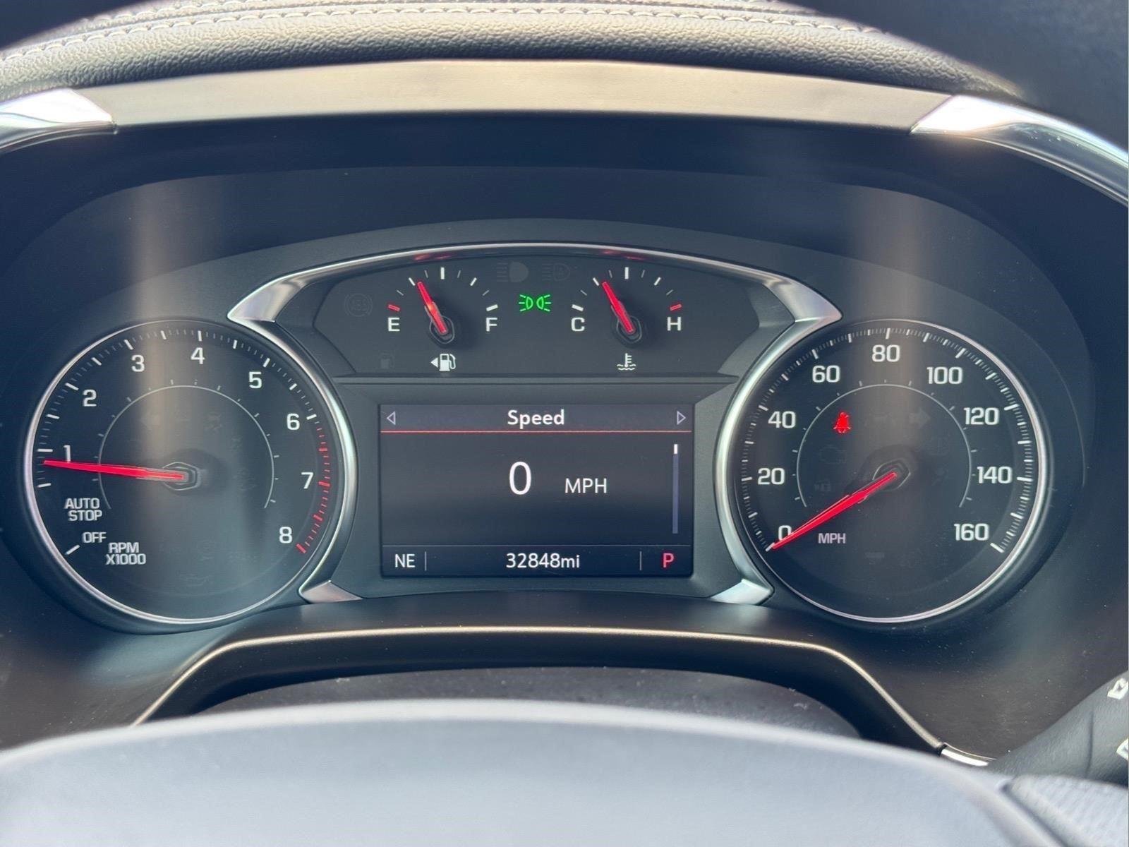 Used 2025 Sterling Gray Metallic Chevrolet LT image 23