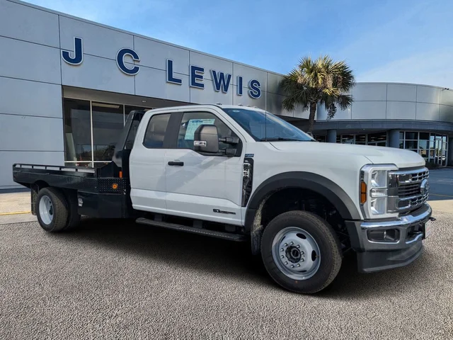 2025 Ford F-450SD XL