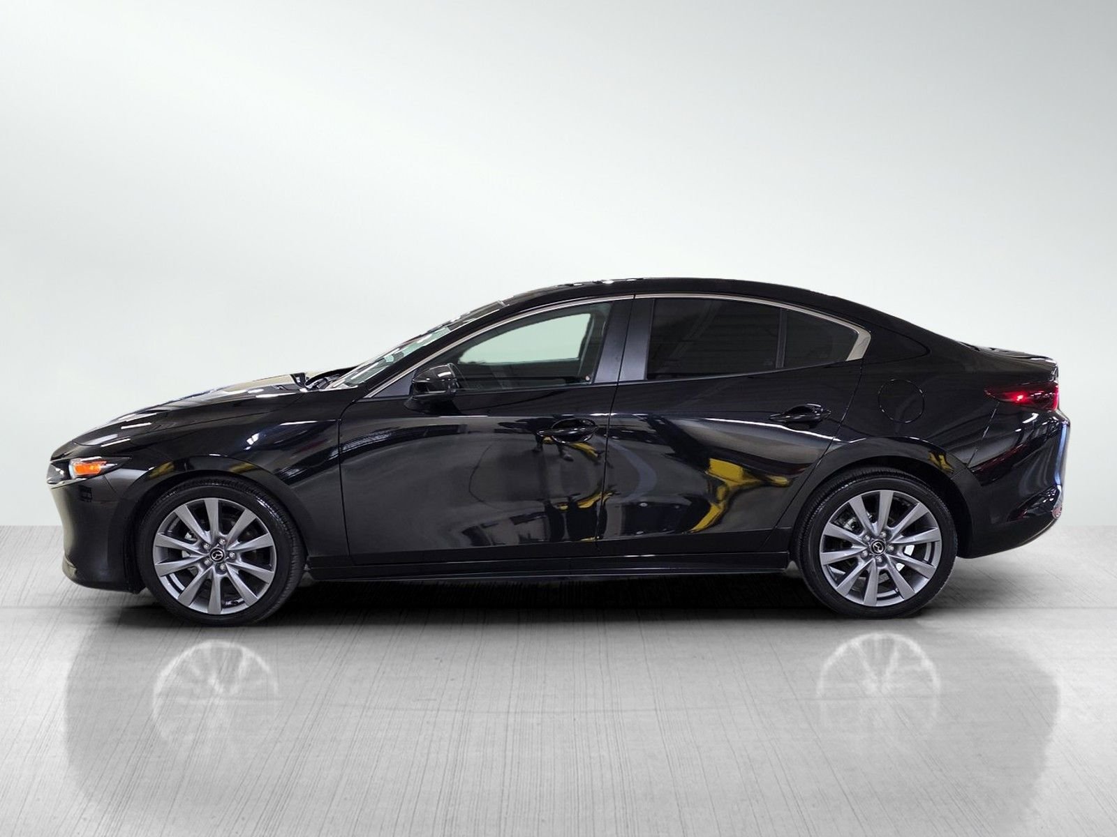Used 2025 Jet Black Mica Mazda 2.5 S Preferred Package image 4