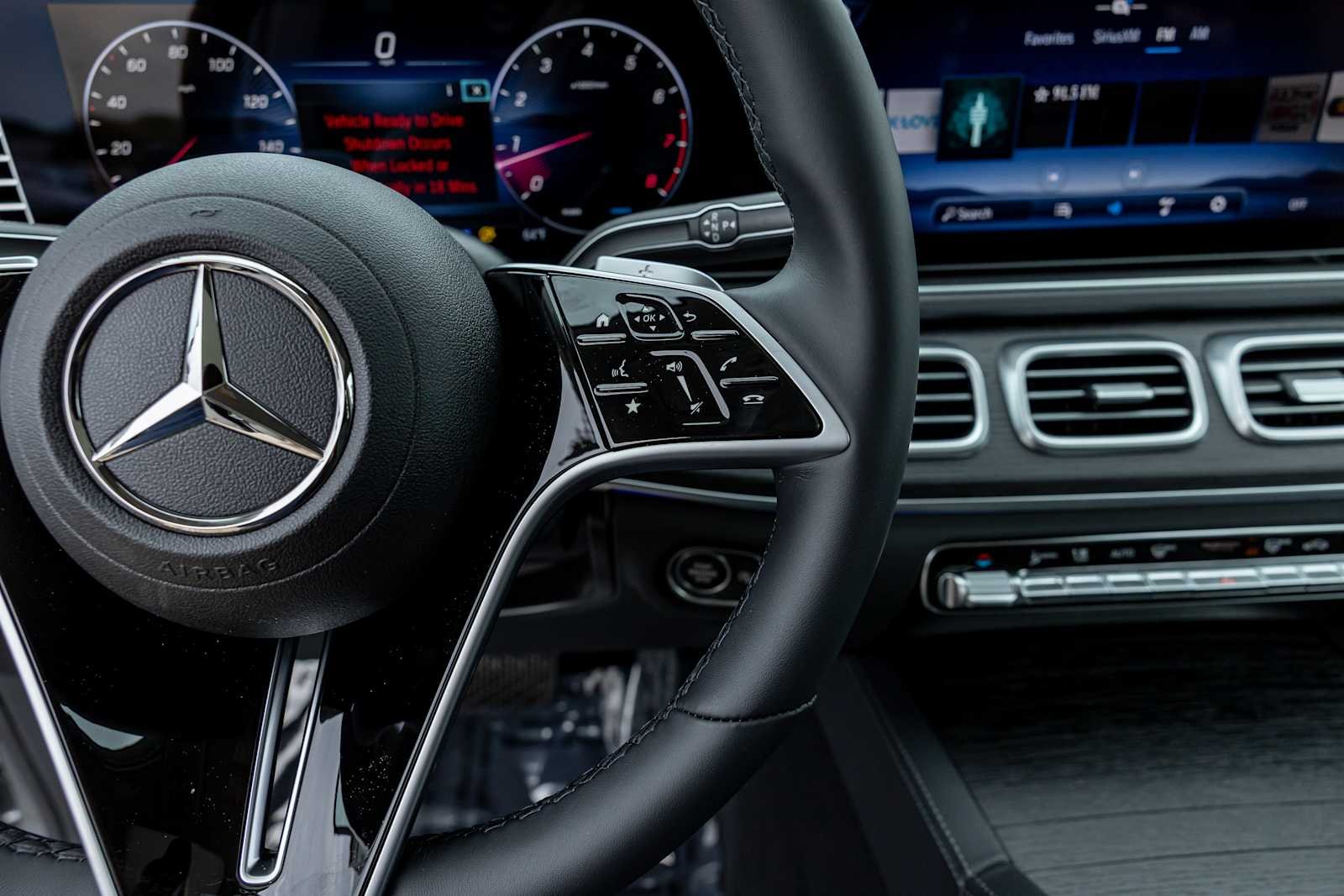 New 2026 Selenite Grey Metallic Mercedes-Benz GLE 350 image 15