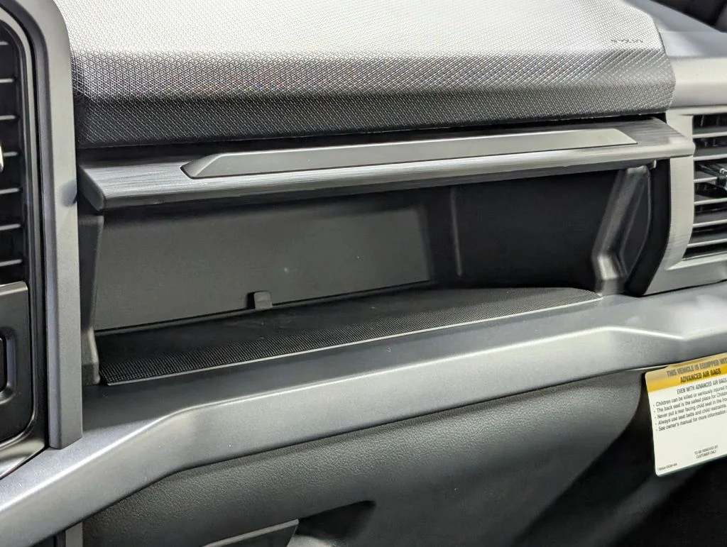 New 2026 Agate Black Metallic Ford XLT image 12