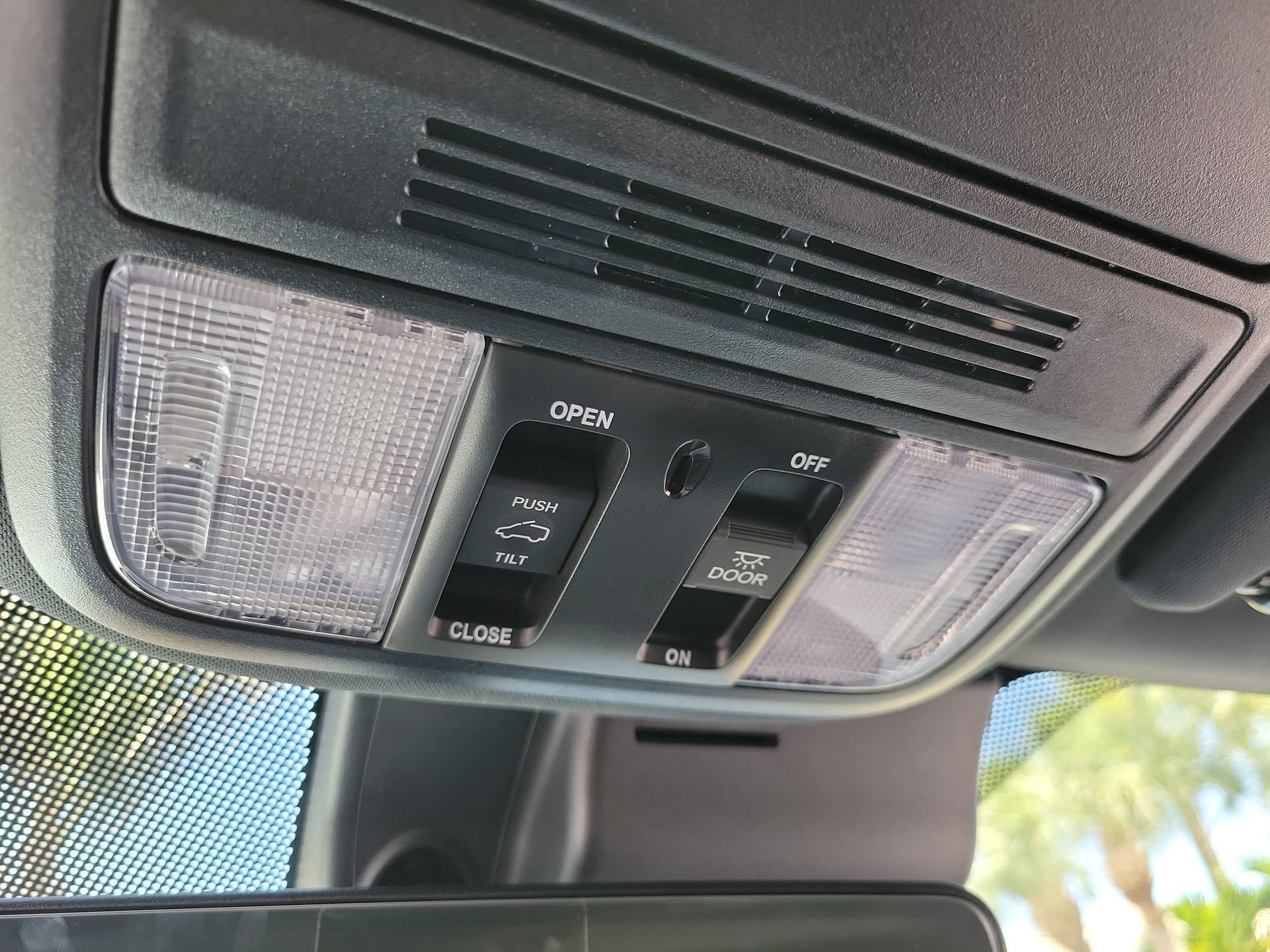 2025 Honda Passport TrailSport - Photo 21