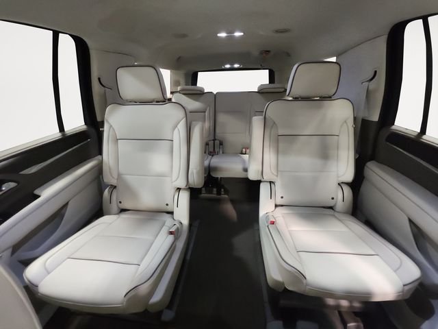 Used 2022 Beige GMC Denali image 13