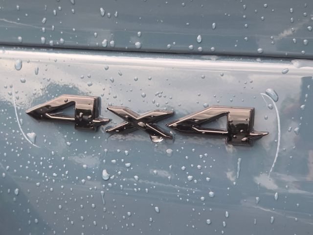 New 2026 Steel Blue Exterior Paint Jeep Limited Reserve image 30