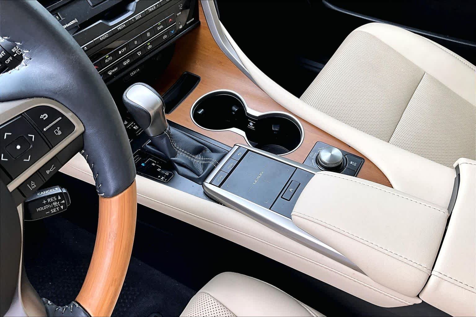 Certified Used 2022 EMINENT WHITE PEARL Lexus  image 17