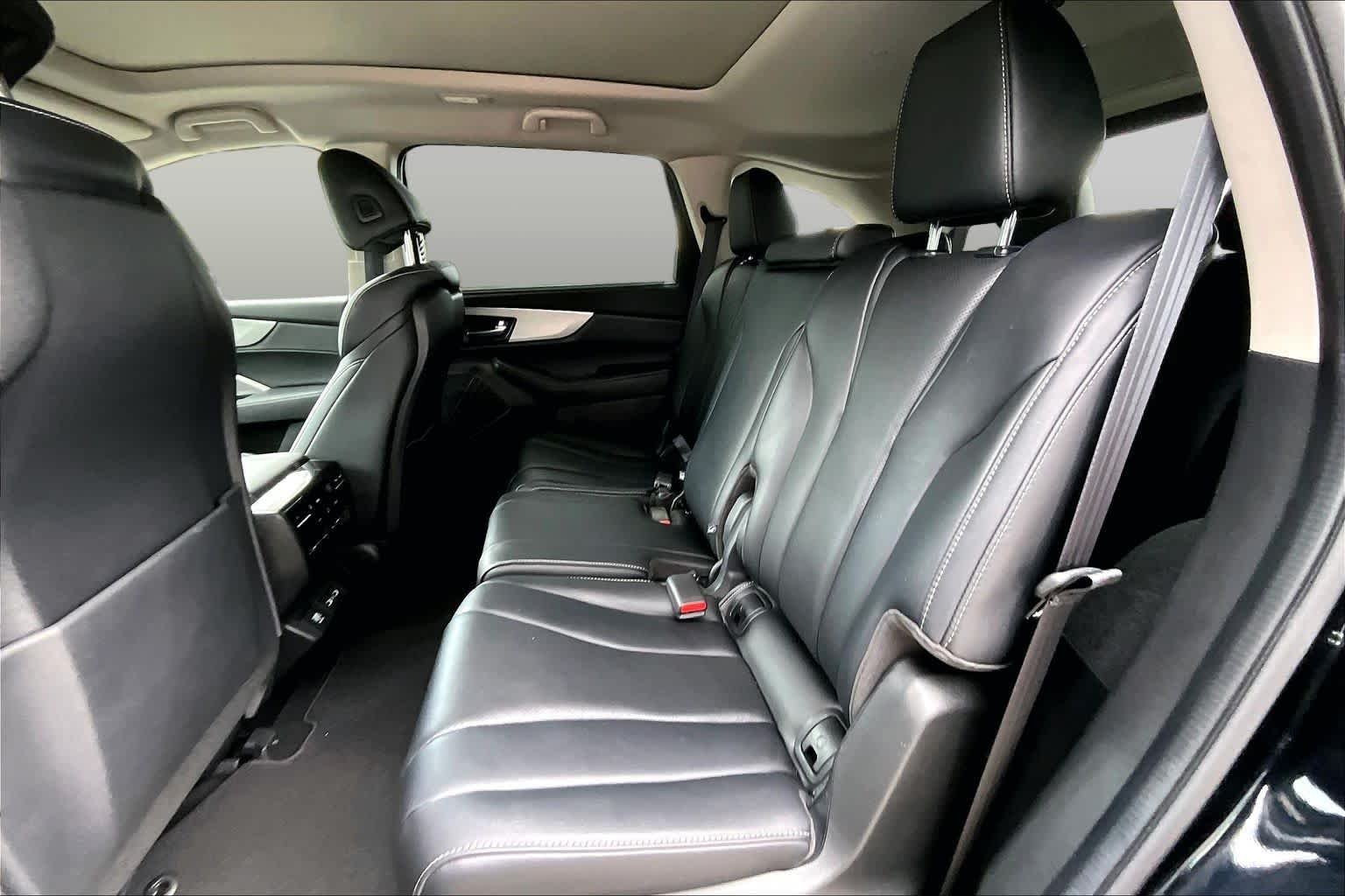 Used 2023 Majestic Black Pearl Acura w/Technology Package image 21