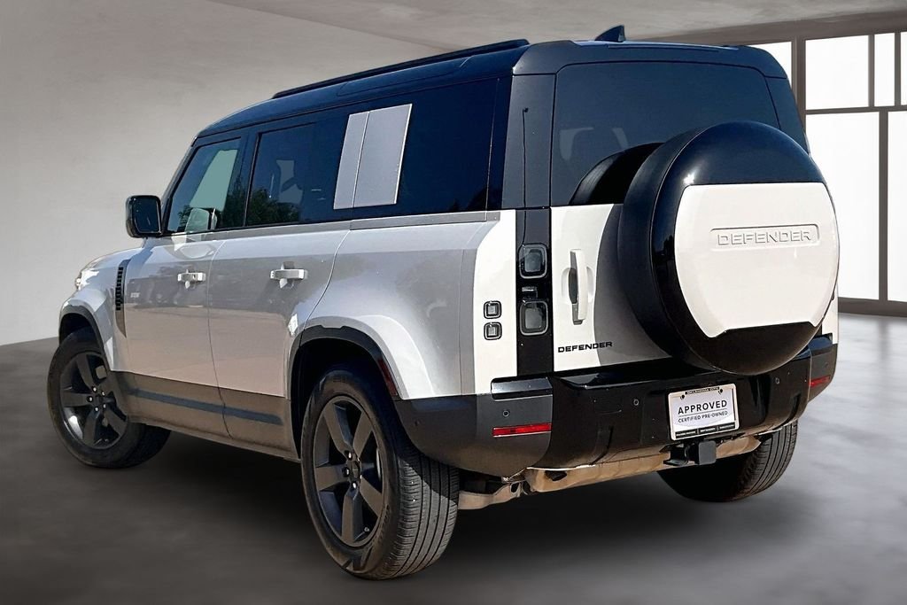 Certified Used 2026 Borasco Gray Metallic Land Rover S image 11