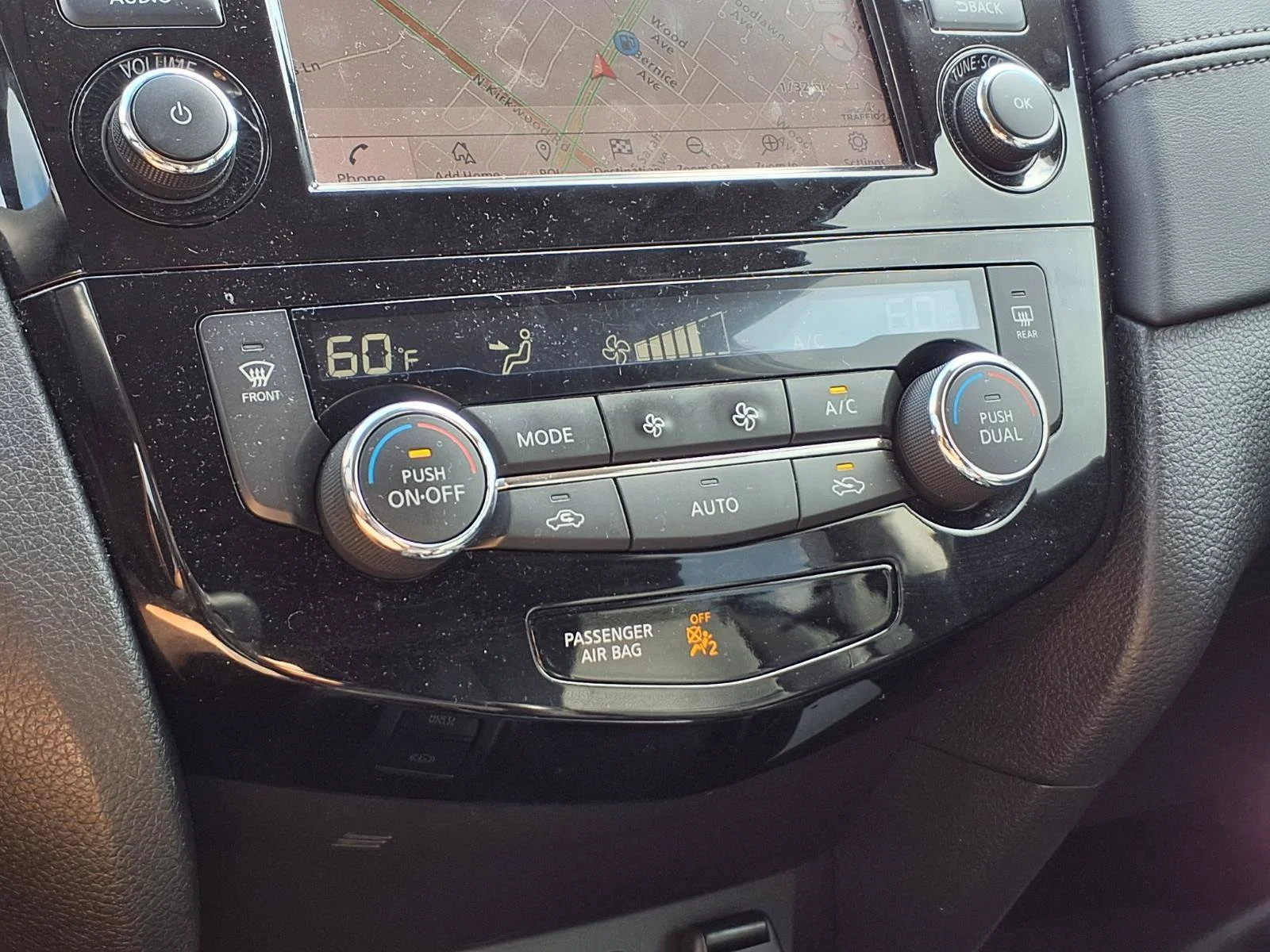 Used 2019 Gun Metallic Nissan SL image 10