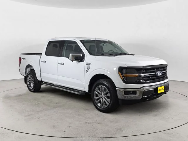 Certified Used 2024 Oxford White Ford XLT image 7