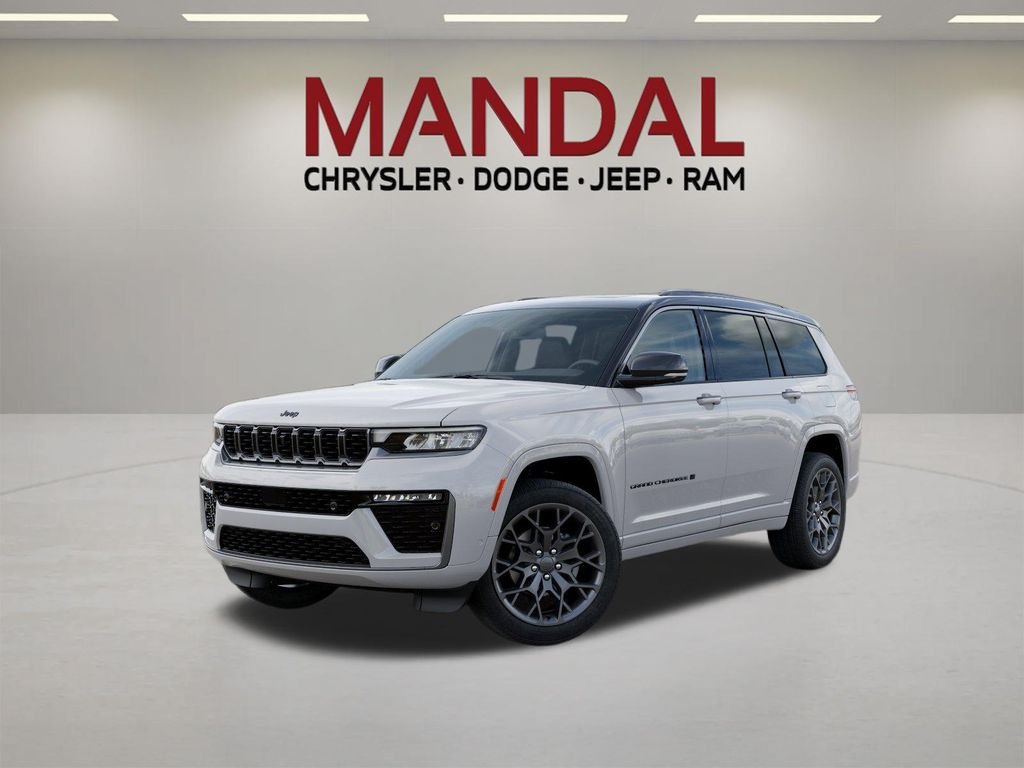 2026 Jeep Grand Cherokee L Summit 4x4's photo