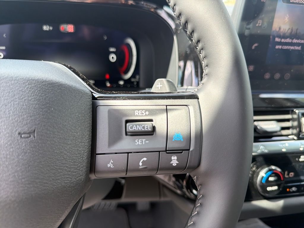 New 2026 Nissan Pathfinder SL 4D Sport Utility