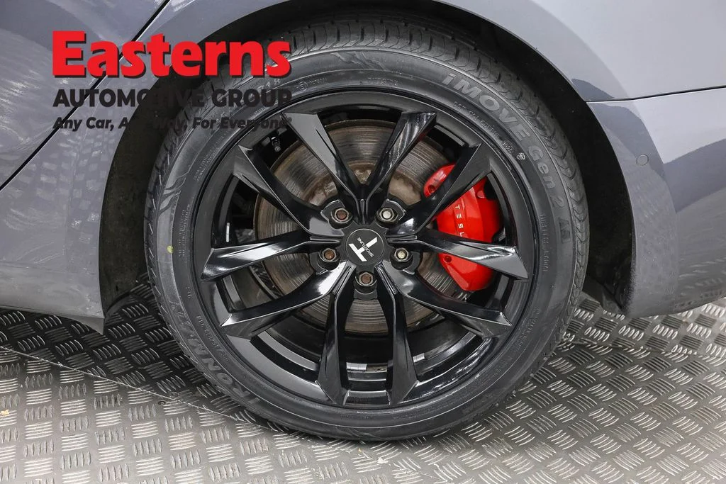 Used 2019 Gray Tesla Performance image 27