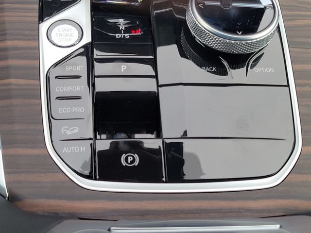 Used 2026 Gray BMW xDrive40i image 20