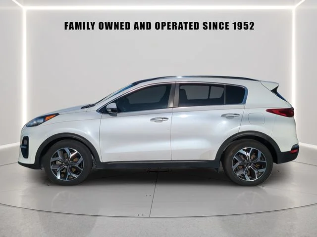 Used 2020 White Kia EX image 2