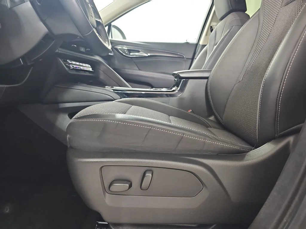 Used 2023 White Buick Preferred image 34