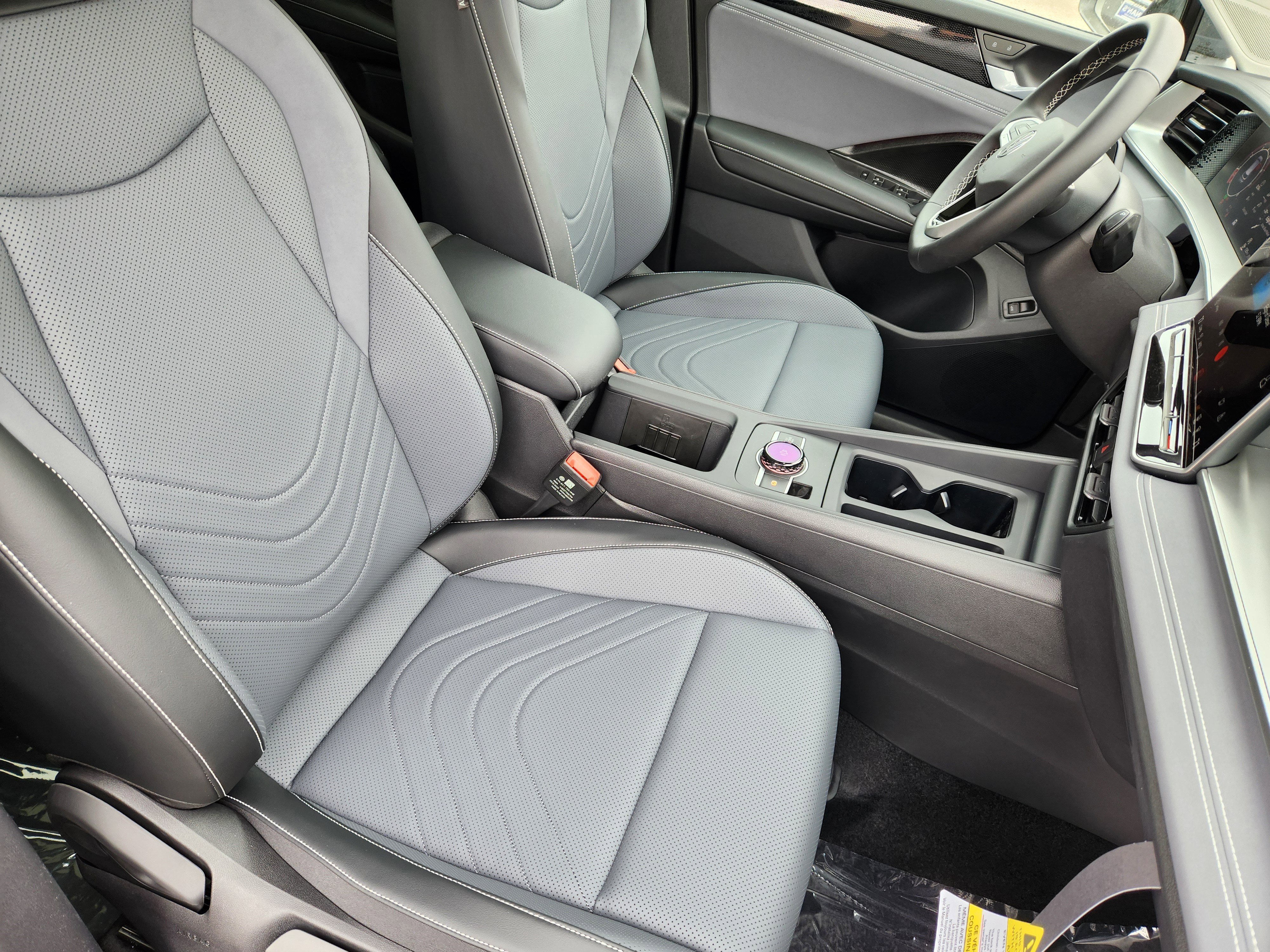 New 2026 Gray Volkswagen 2.0T SE image 11