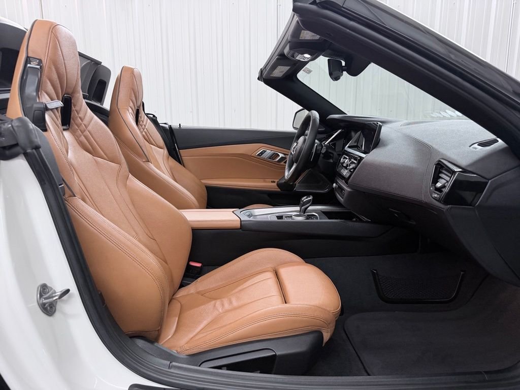 Used 2020 White BMW sDrive M40i image 51