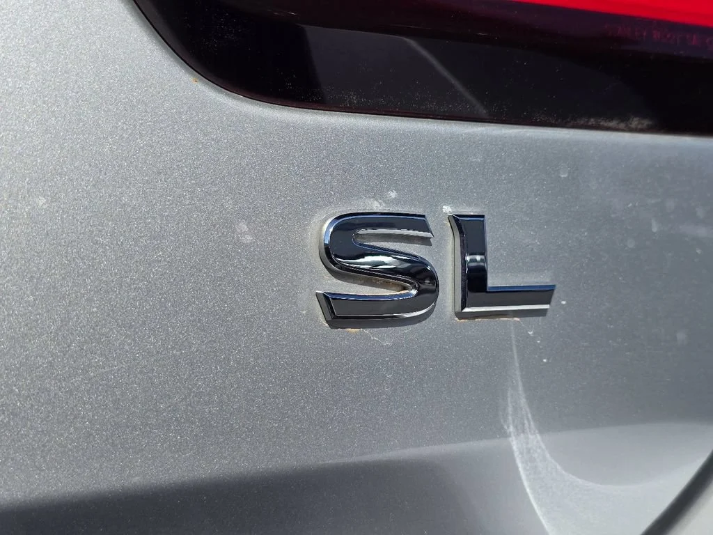 Used 2024 Silver Nissan SL image 11