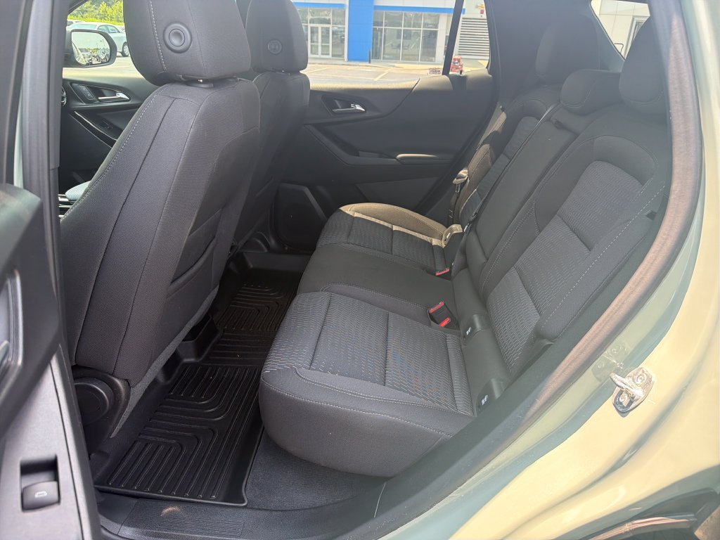 Used 2026 Green Chevrolet LT image 17