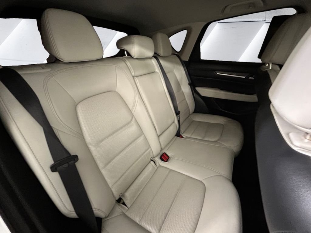 Used 2021 White Mazda Grand Touring image 16