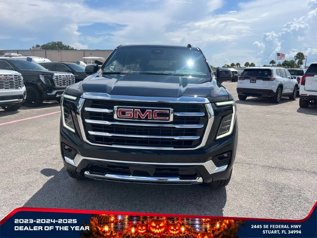 New 2026 Onyx Black GMC Elevation image 2