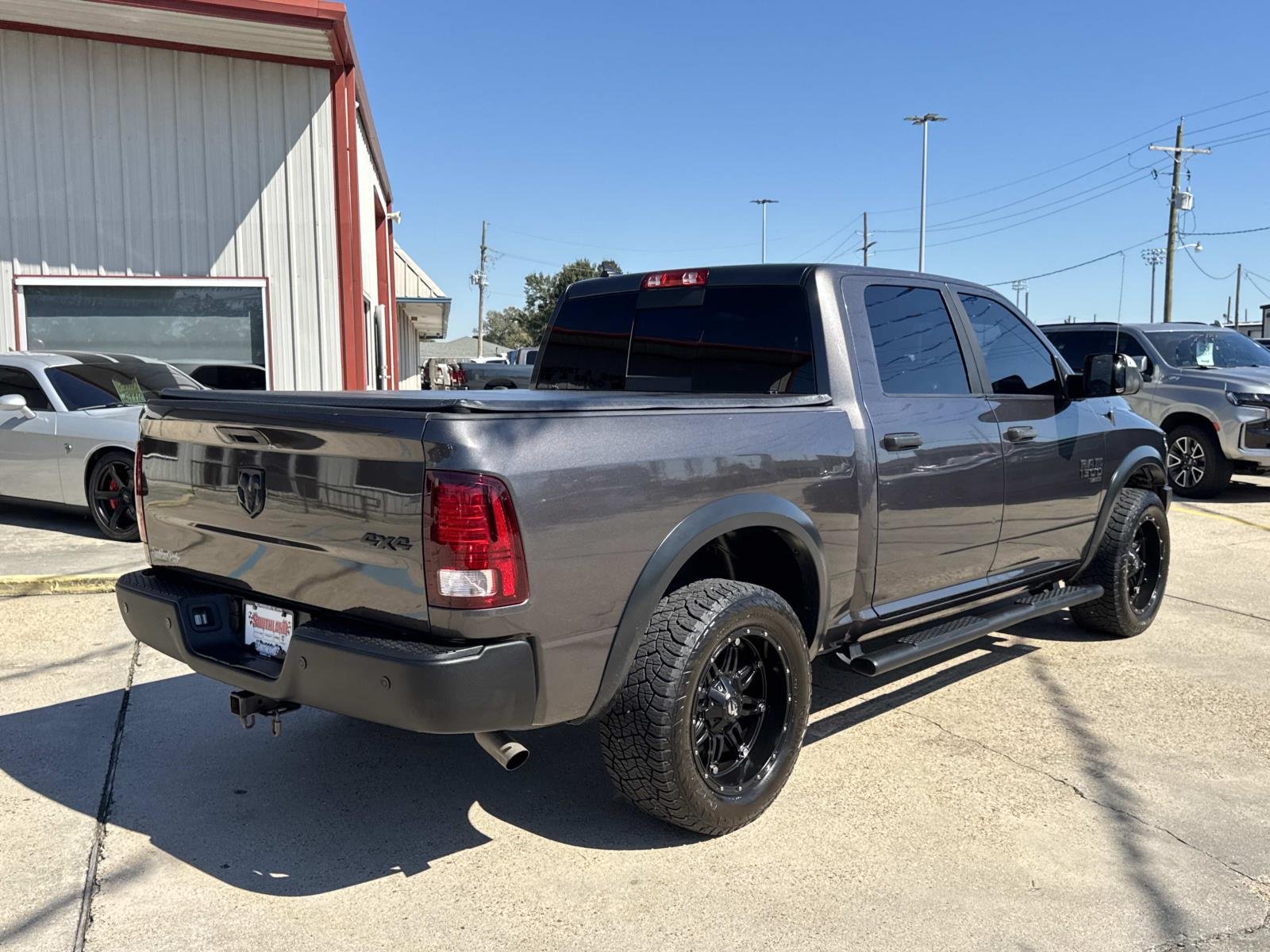 Used 2022 Granite Crystal Metallic Clearcoat Ram Warlock image 7