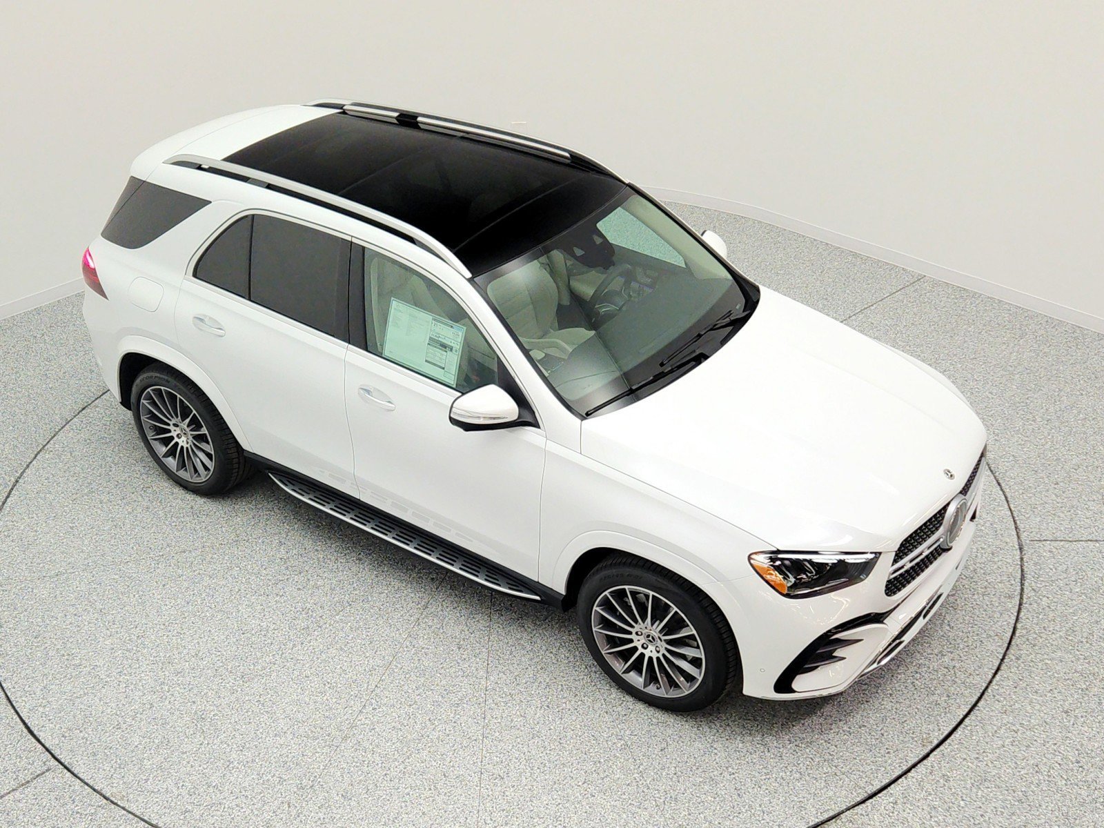 New 2026 MANUFAKTUR Moonlight White Metallic Mercedes-Benz GLE 450 4MATIC® SUV image 47