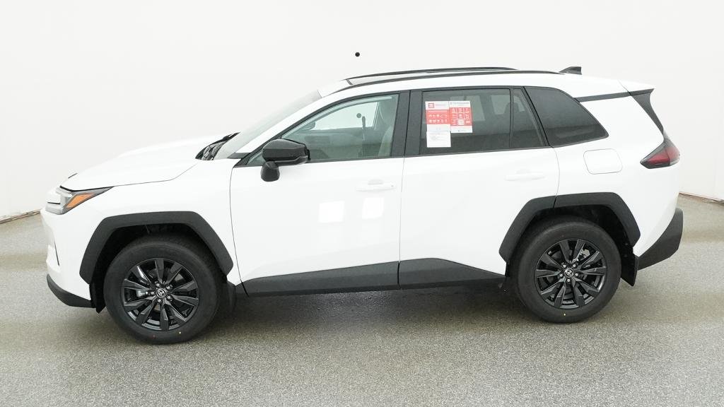 New 2026 Ice Cap Toyota XLE Premium image 3