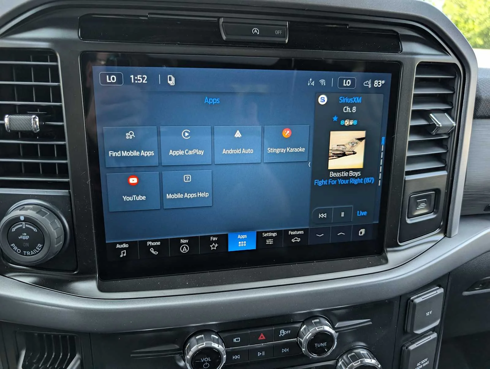 New 2026 Oxford White Ford XLT image 22
