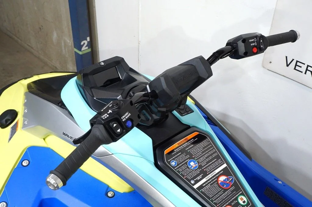 New 2026 (AZURE BLUE / LUNAR YELLOW Yamaha PRO 2-Up image 6