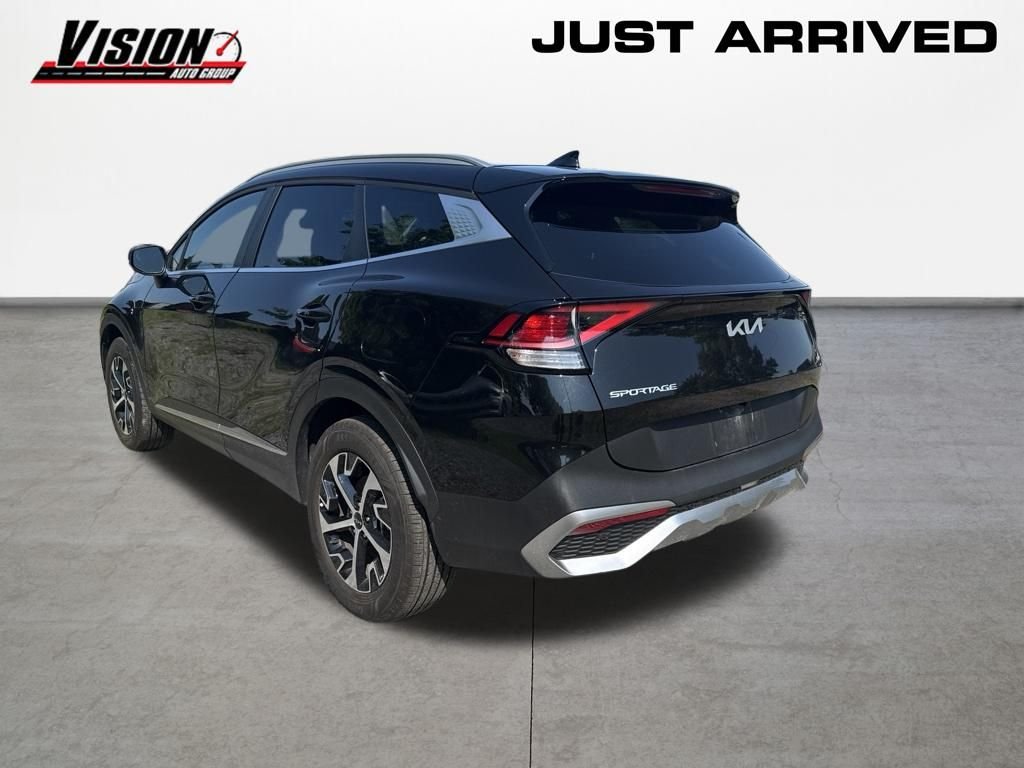 Used 2024 Black Kia EX image 3